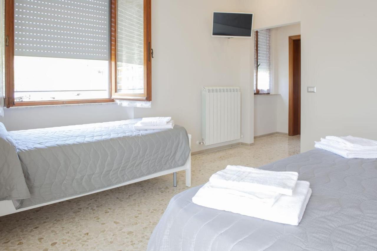 B&B Alba Sul Mare Guest House Massignano Luaran gambar