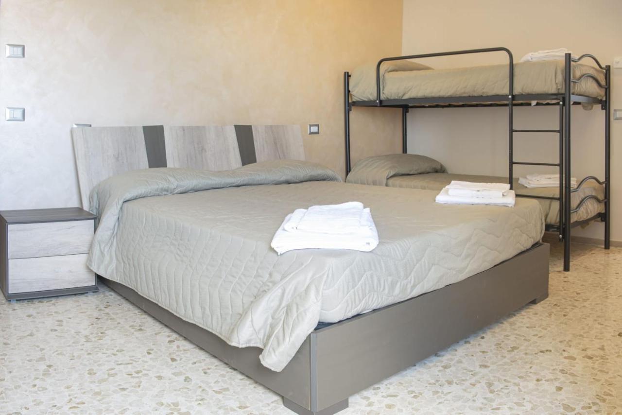 B&B Alba Sul Mare Guest House Massignano Luaran gambar