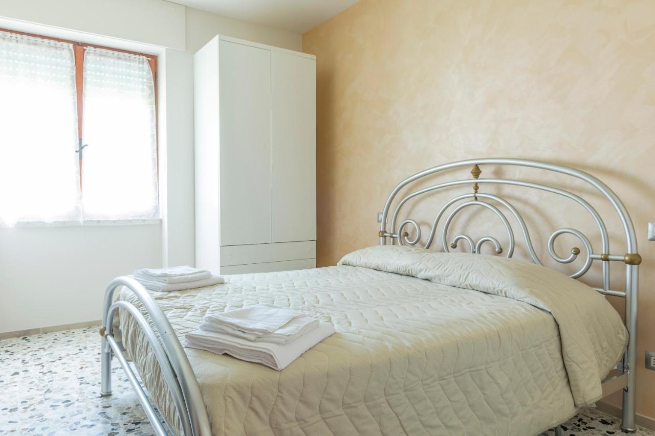 B&B Alba Sul Mare Guest House Massignano Luaran gambar